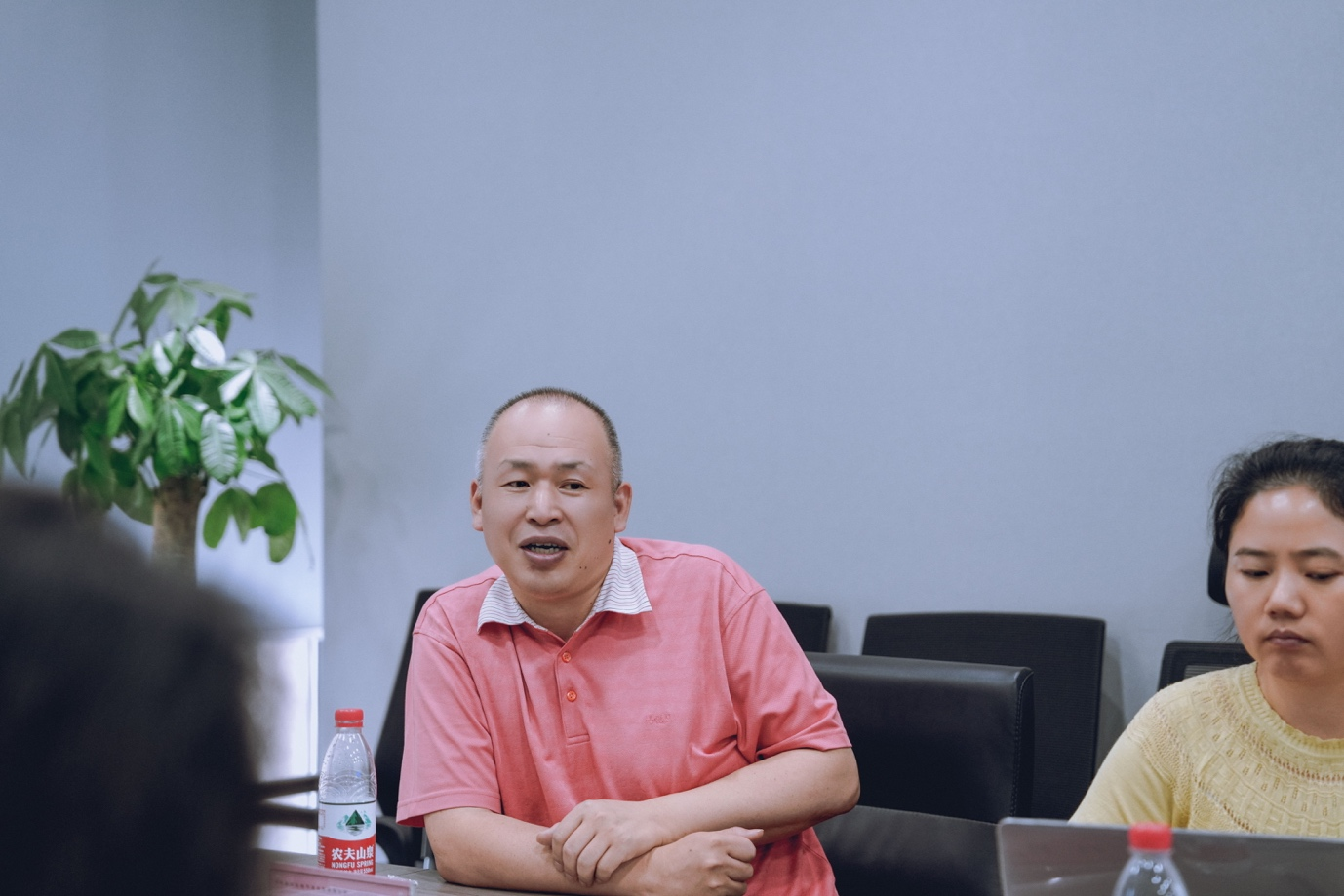 “黑马之星”探访硅基生命:让AI拥有生命温度-NeuroDrive